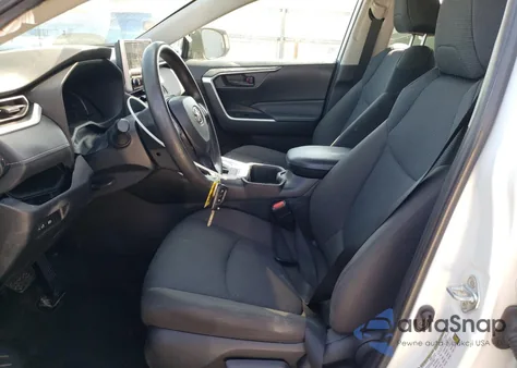 2023 Toyota Rav4 Le z USA, uszkodzony, nr VIN 2T3H1RFV1PC249955